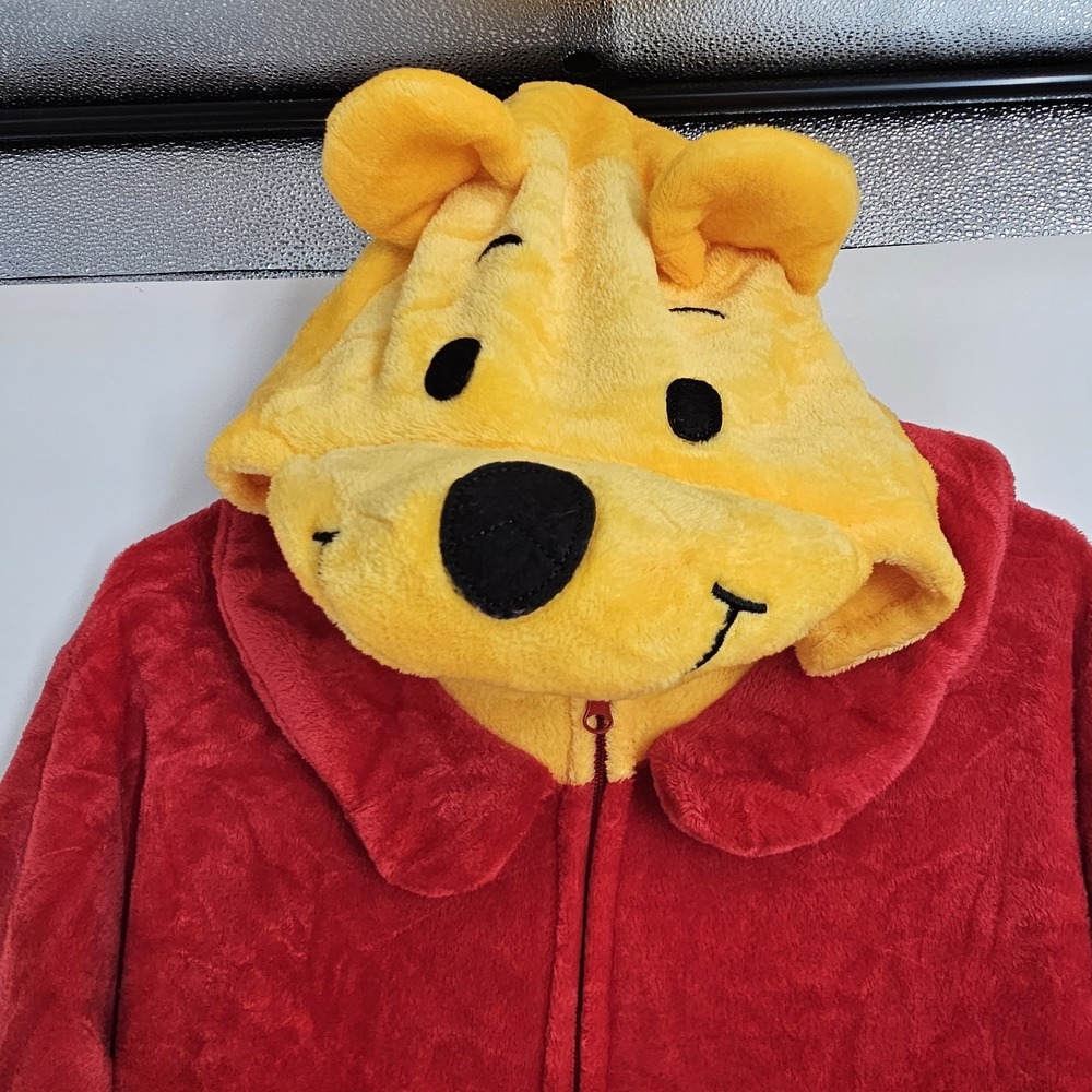 Winnie The Pooh Unisex Pajama Costume Adult Medium.‎ Not  Branded